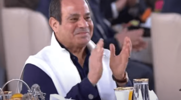 الرئيس السيسي يشارك في الاحتفال بعيد الفطر مع أسر وأبناء الشهداء | بث مباشر